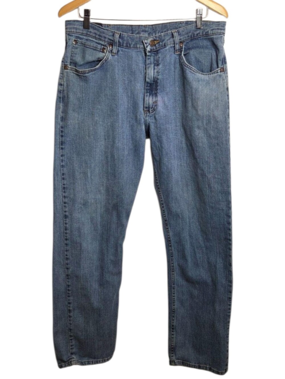 Wrangler Men's Relaxed Fit Jeans 34x32 Blue Denim Authentic Hero 9TRLAVS Classic